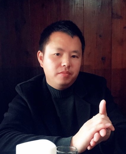 何超洪的第一张照片--淮安相亲服务中心