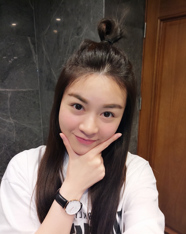 苹果味的第一张照片--淮安相亲服务中心