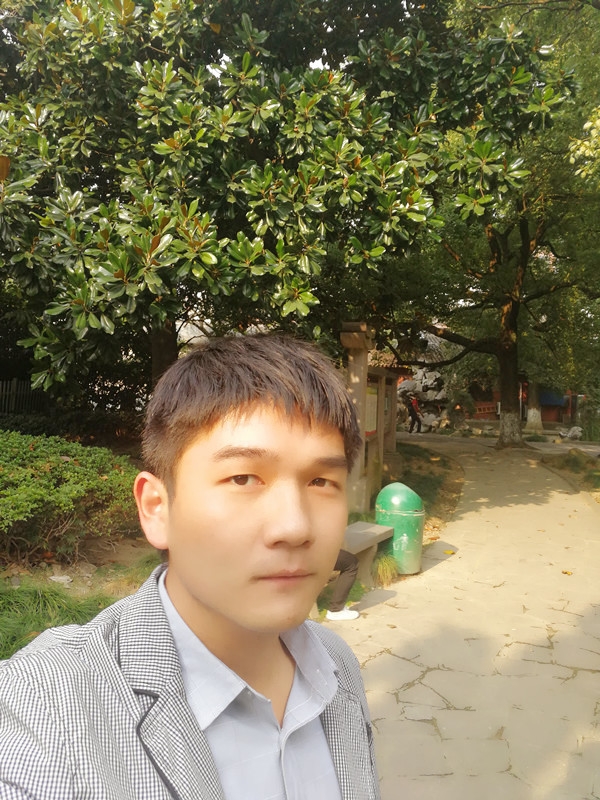 暂时的第一张照片--淮安相亲服务中心