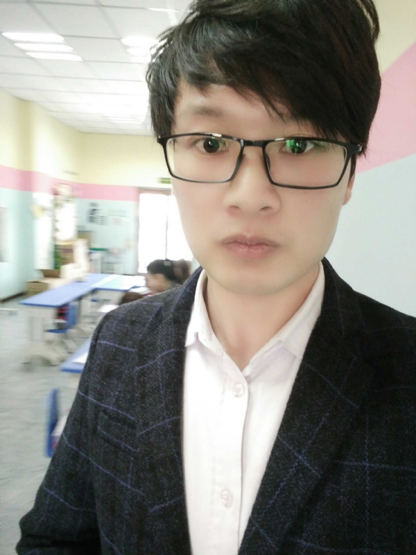 峰的呢喃的第一张照片--淮安相亲服务中心