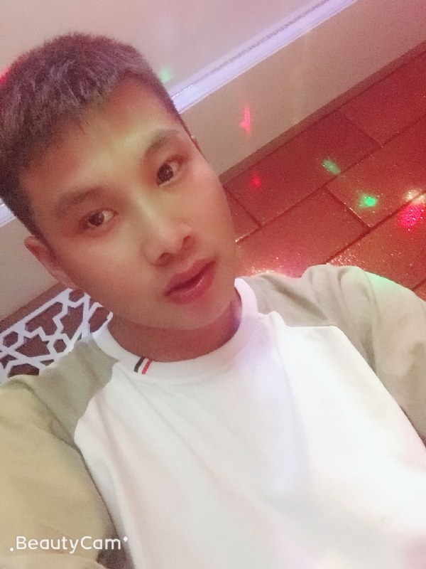 阿锋的第一张照片--淮安相亲服务中心