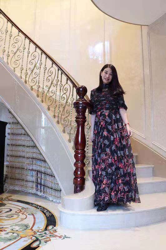 馨儿的第三张照片--淮安相亲服务中心