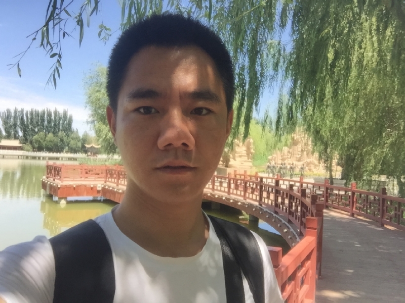 一见倾心的第一张照片--淮安相亲服务中心