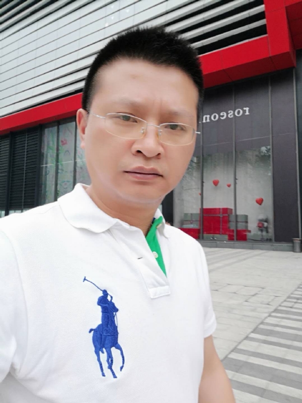 硬汉的第一张照片--淮安相亲服务中心