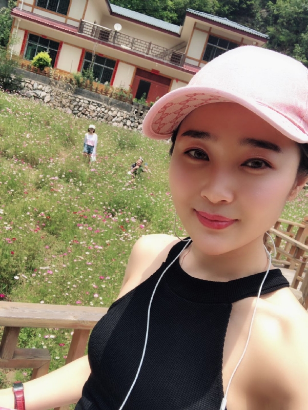 诗琪的第二张照片--淮安相亲服务中心