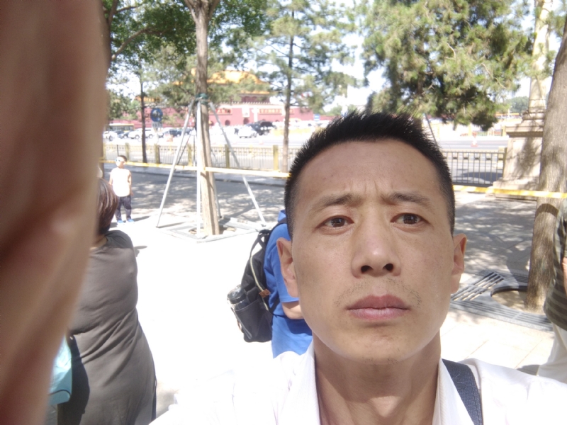 刘红兵的第一张照片--淮安相亲服务中心