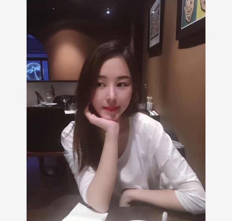 筱月悦的第一张照片--淮安相亲服务中心