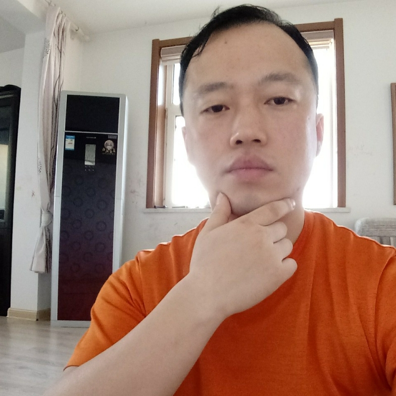 爱热闹的人的第一张照片--淮安相亲服务中心