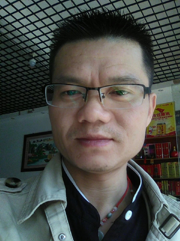 飘逸的第一张照片--淮安相亲服务中心