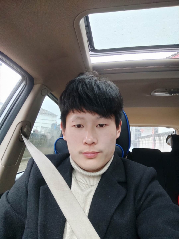 少年的第一张照片--淮安相亲服务中心