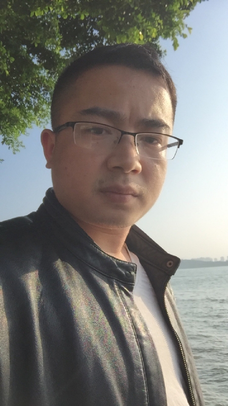 志尧的第一张照片--淮安相亲服务中心