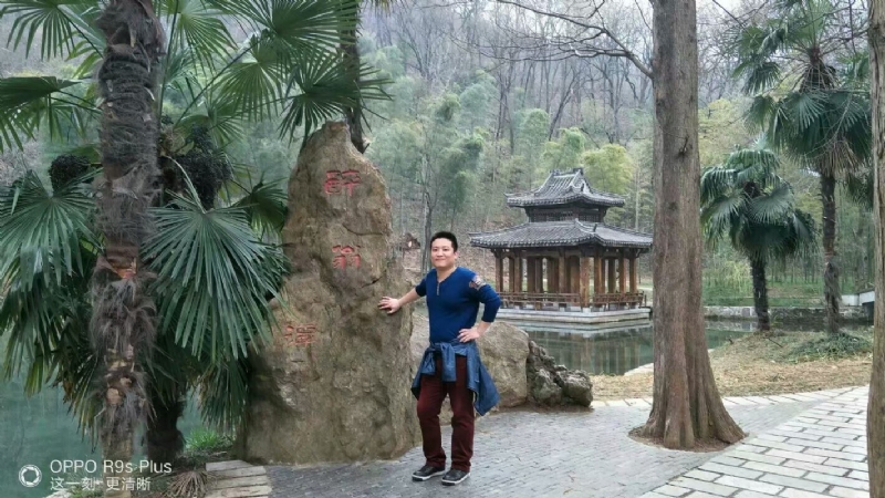 烦事用点心的第一张照片--淮安相亲服务中心