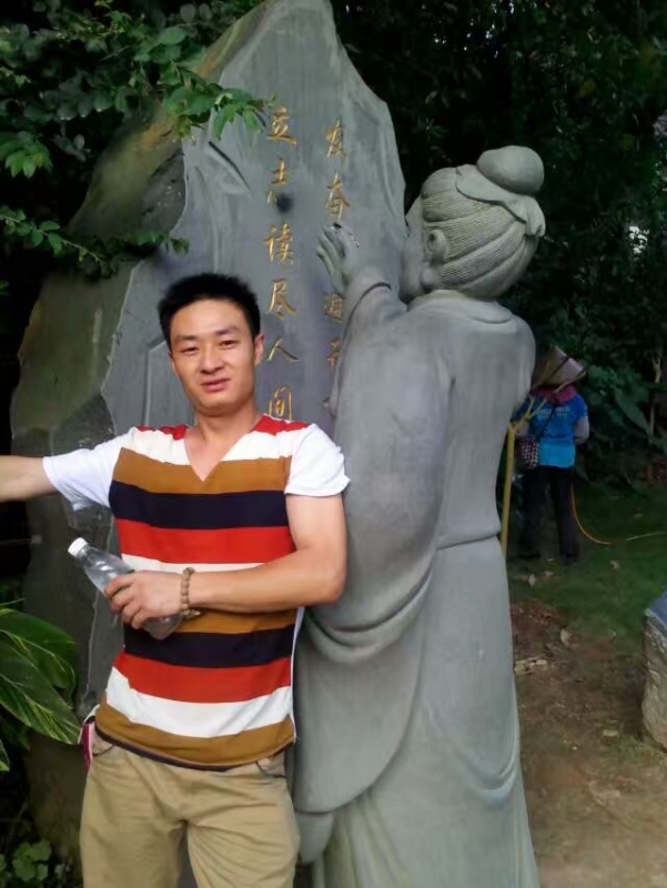 相依相伴的第一张照片--淮安相亲服务中心