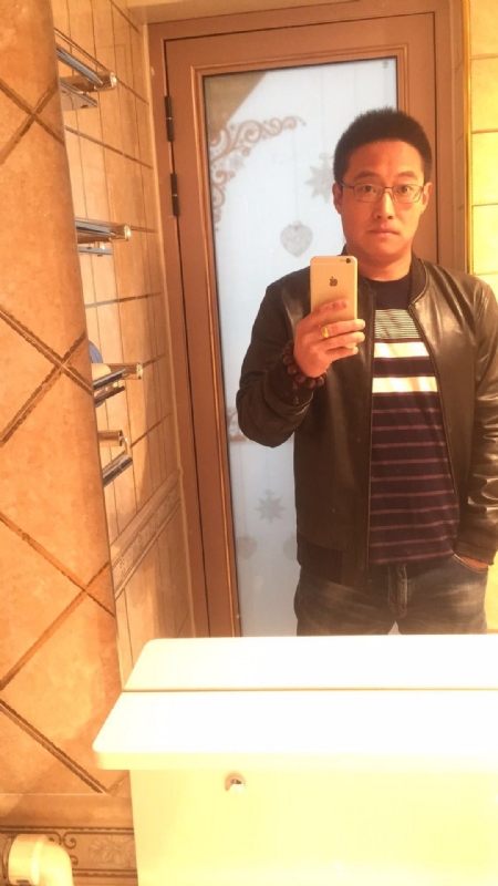 华灯初下的第一张照片--淮安相亲服务中心