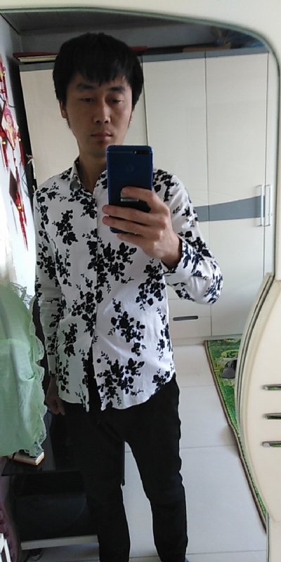 兰若寺里的书生的第一张照片--淮安相亲服务中心