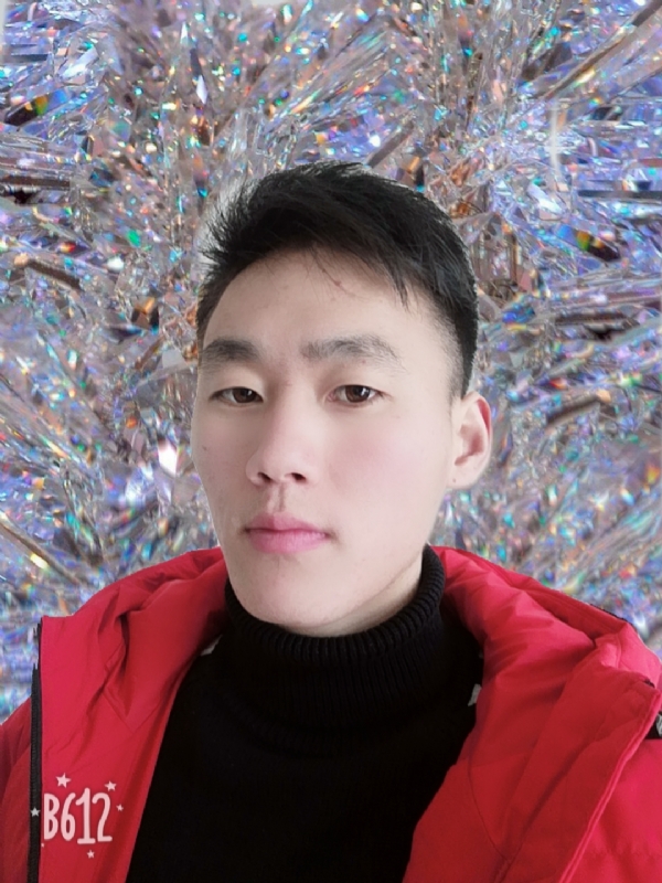 不想孤单下去的第一张照片--淮安相亲服务中心