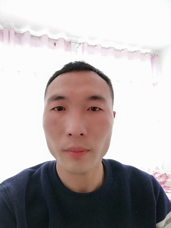 无悔的第一张照片--淮安相亲服务中心