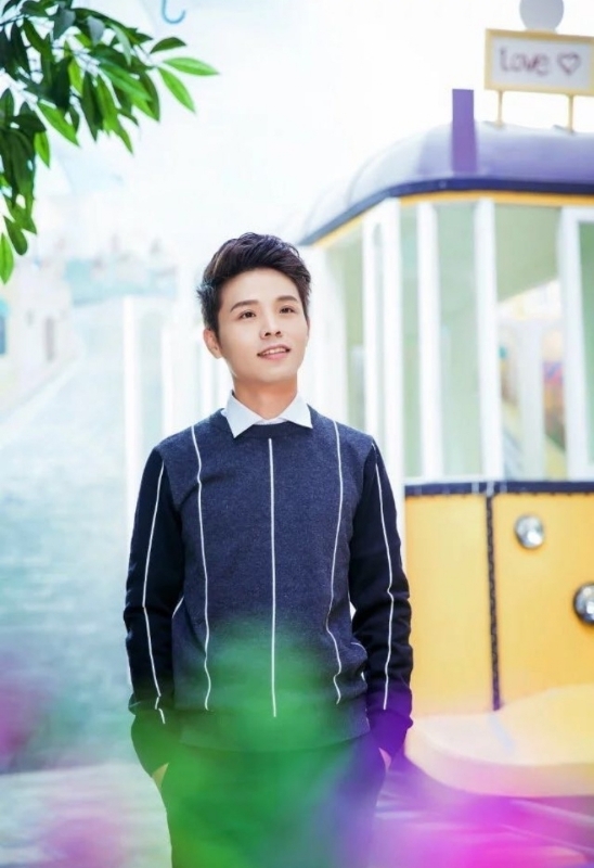 平凡的人的第一张照片--淮安相亲服务中心