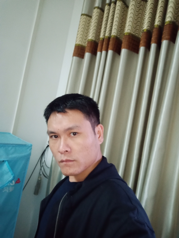 心如止水的第一张照片--淮安相亲服务中心