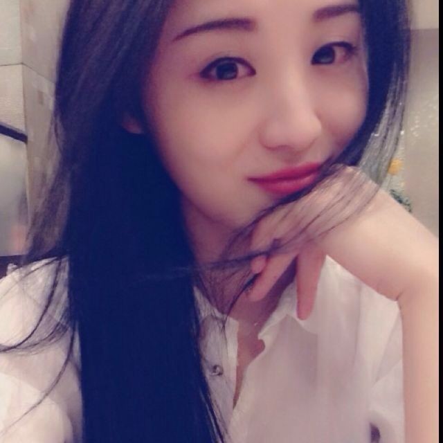 在水一方的第一张照片--淮安相亲服务中心