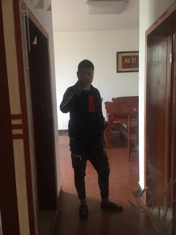 MC无所畏惧的第一张照片--淮安相亲服务中心