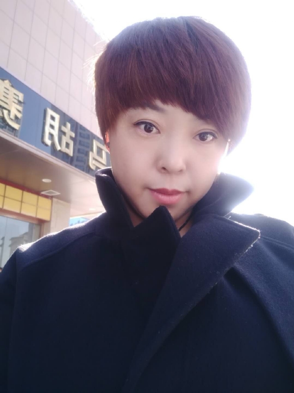 霞儿的第一张照片--淮安相亲服务中心