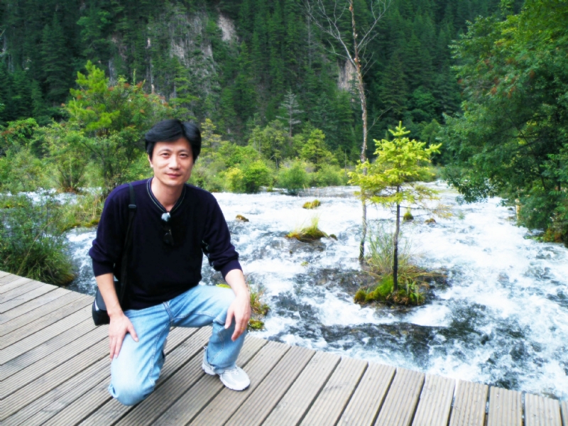 霞飞哥的第一张照片--淮安相亲服务中心