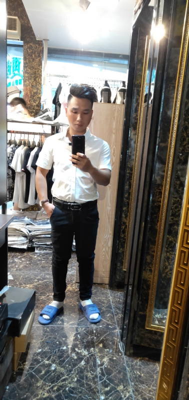 卢家福的第一张照片--淮安相亲服务中心