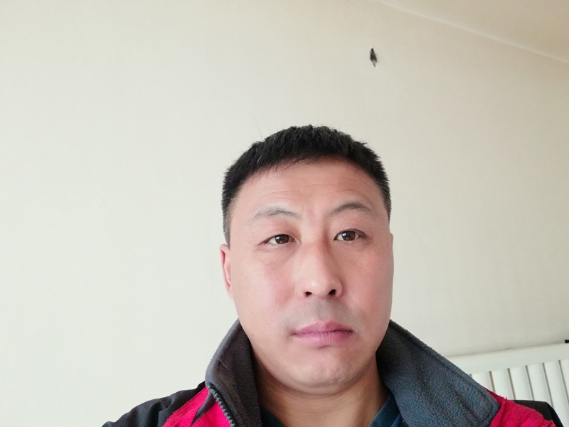 海阔天空的第一张照片--淮安相亲服务中心