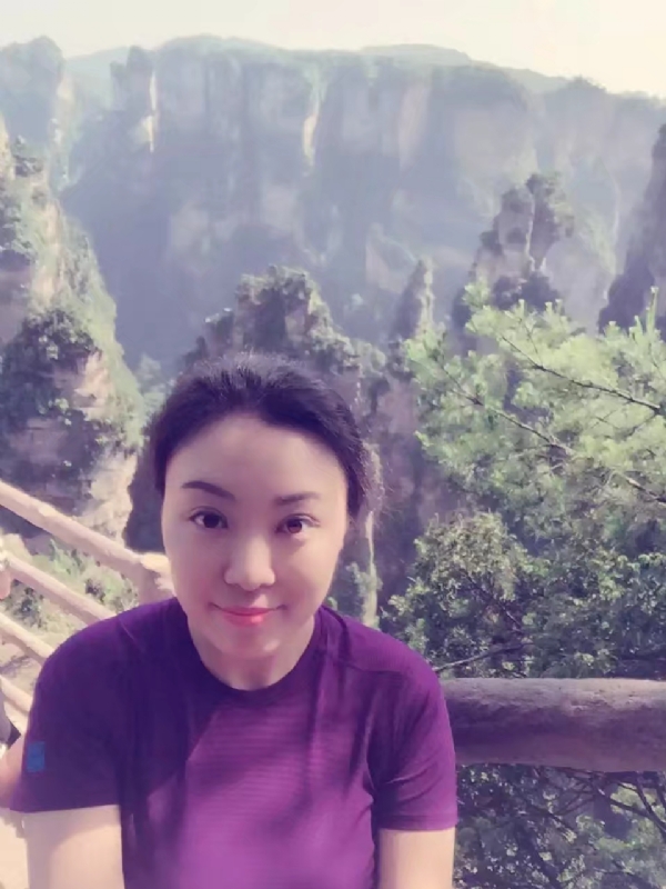 乐妞的第二张照片--淮安相亲服务中心