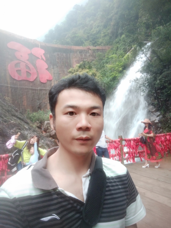 珊珊您是珊无无无妻的第一张照片--淮安相亲服务中心