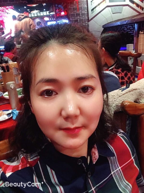 艳儿的第一张照片--淮安相亲服务中心