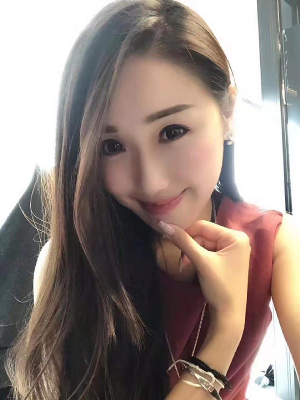 彩蝶的第一张照片--淮安相亲服务中心