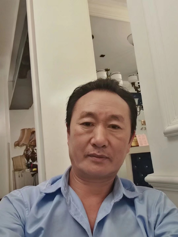 青松的第一张照片--淮安相亲服务中心