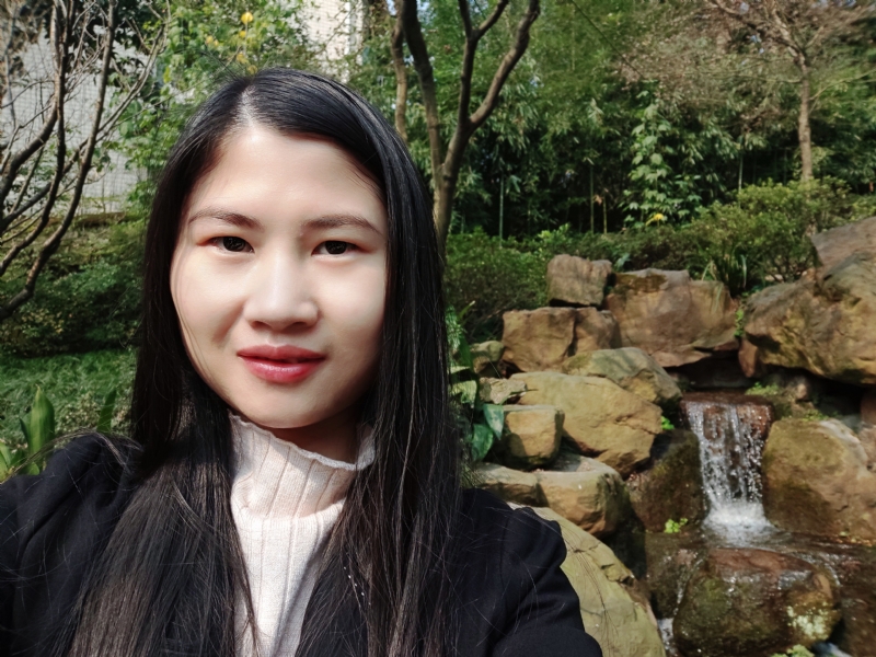 小琳的第一张照片--淮安相亲服务中心