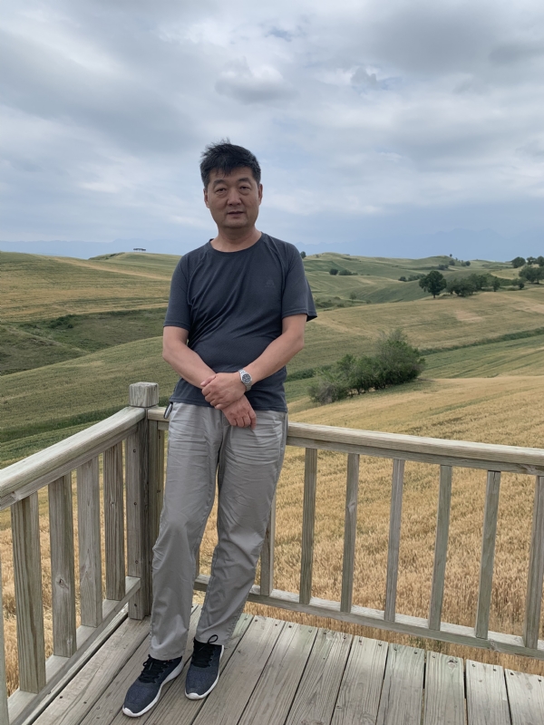 顺其自然的第一张照片--淮安相亲服务中心