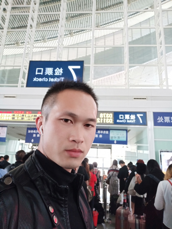 一叶知秋的第一张照片--淮安相亲服务中心