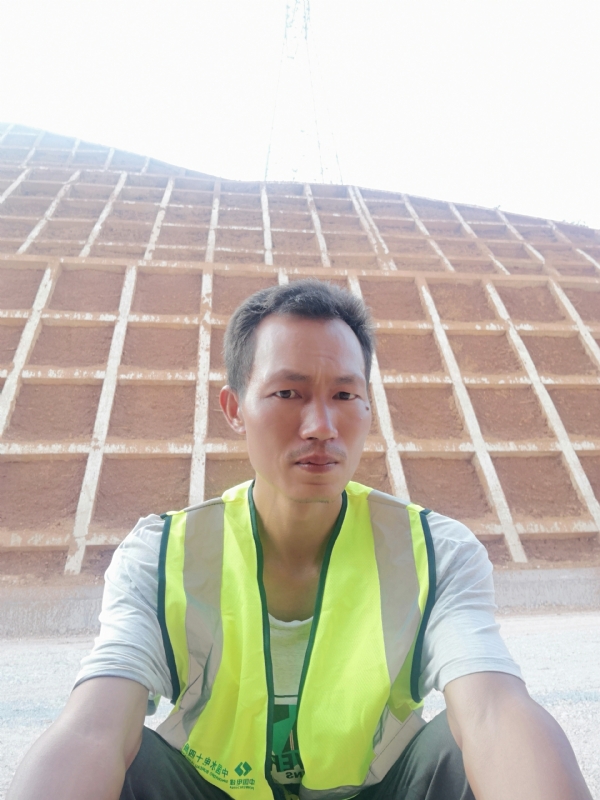 哥们的第一张照片--淮安相亲服务中心