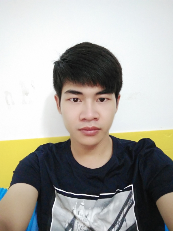 春风拂柳的第一张照片--淮安相亲服务中心