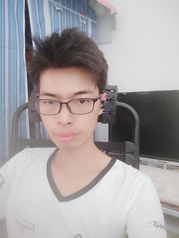 木头人的第一张照片--淮安相亲服务中心