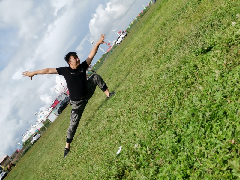 舞者的第一张照片--淮安相亲服务中心