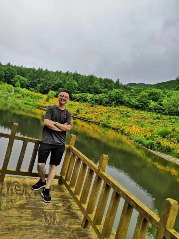 正能量的第三张照片--淮安相亲服务中心