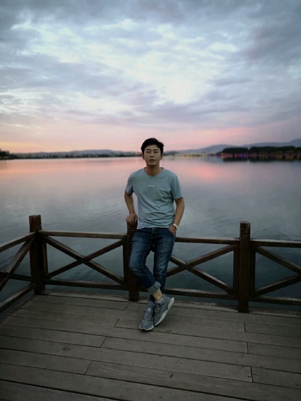 喂南墙我要撞你了的第一张照片--淮安相亲服务中心