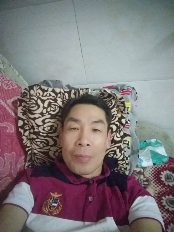 随缘的第一张照片--淮安相亲服务中心