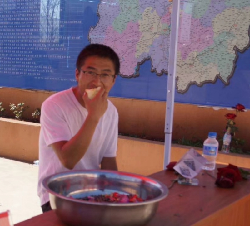 寻水的第一张照片--淮安相亲服务中心