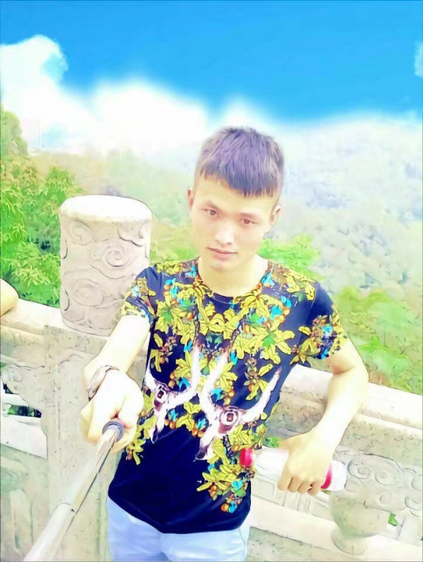 孤独王者元首的第一张照片--淮安相亲服务中心