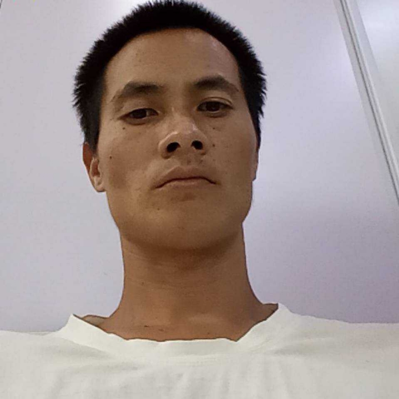 孤独的第一张照片--淮安相亲服务中心