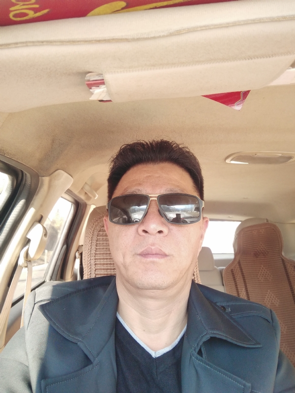 傲骨寒梅的第一张照片--淮安相亲服务中心