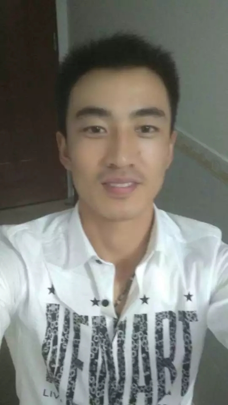 等待你的出现的第一张照片--淮安相亲服务中心