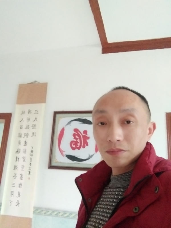 雅正的第一张照片--淮安相亲服务中心